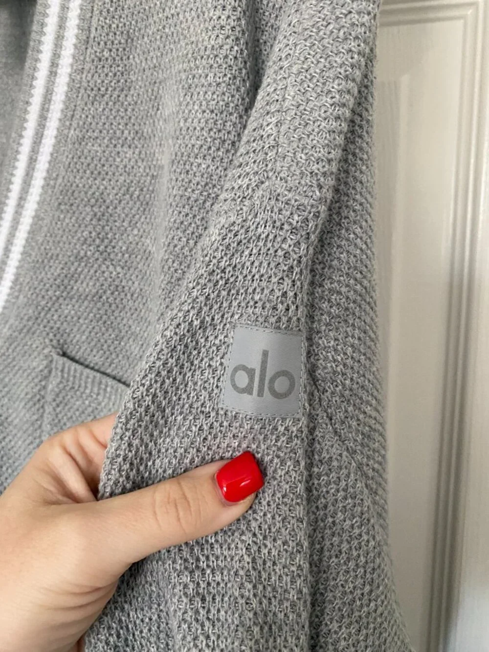 ALO Yoga EUC | Tennis Club Sweater Knit Cardigan in Athletic Heather Gray/White